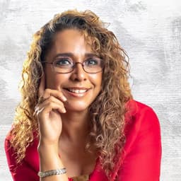Karla Villa